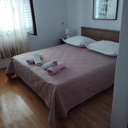 Guest House Gracijana Makarska Bagian luar foto