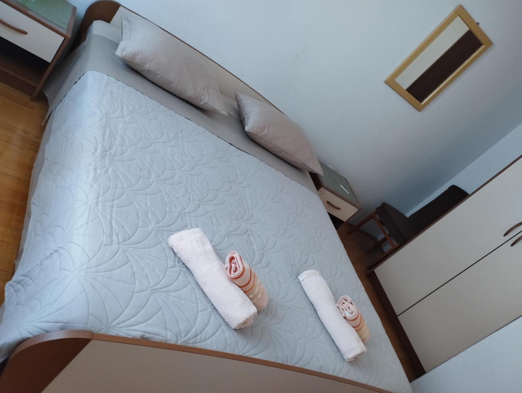 Guest House Gracijana Makarska Bagian luar foto