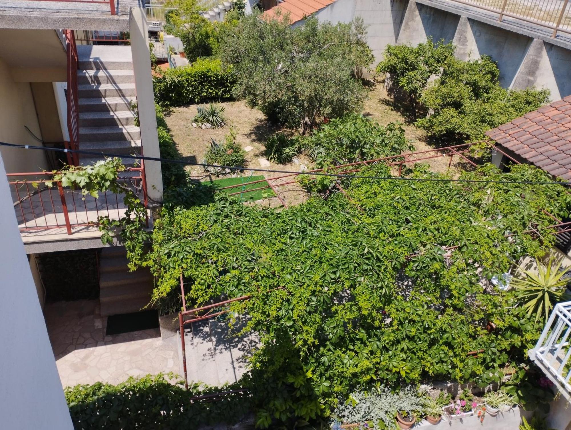 Guest House Gracijana Makarska Bagian luar foto
