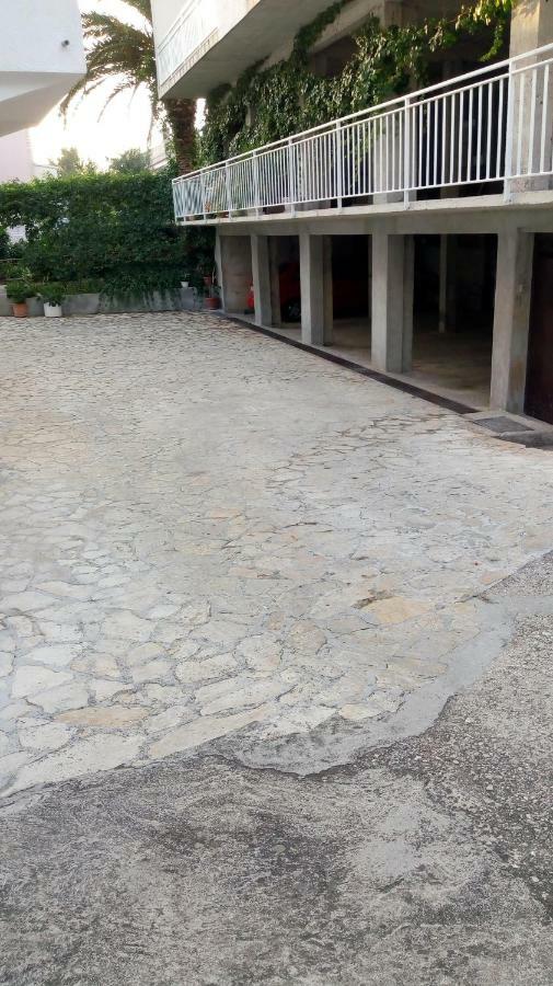 Guest House Gracijana Makarska Bagian luar foto